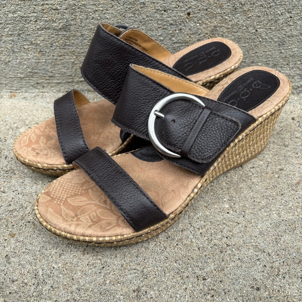 BOC Born Concept‎ Wedge Sandal Brown Leather Women’s Size 8M Slide Buckle